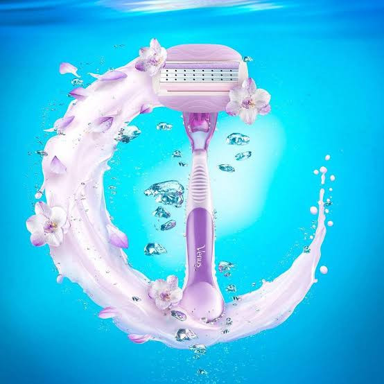 خودتراش ژیلت ونوس مدل Breeze (همراه ۲ عدد یدک)